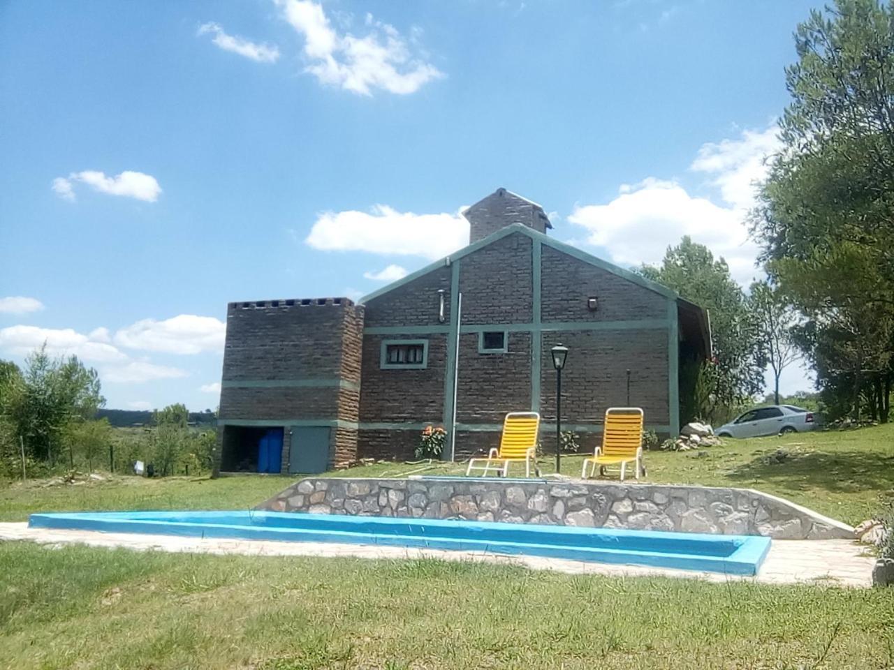 Las Acacias Refugio De Descanso La Falda Exterior foto